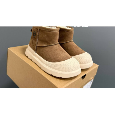 440490. Ботинки UGG.