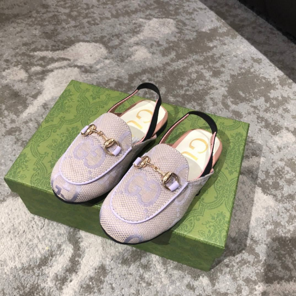460510. Туфли Gucci.