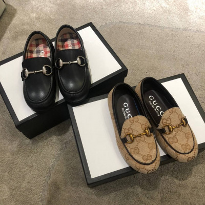 490550. Лоферы Gucci.