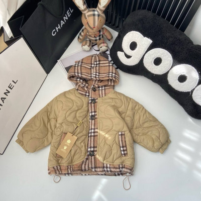 500550. Куртка Burberry. Размеры 90-140. Качество оригинала. B15. D9. burberry