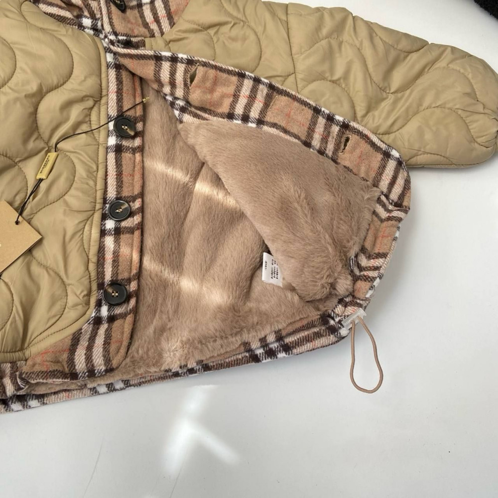 500550. Куртка Burberry. Размеры 90-140. Качество оригинала. B15. D9. burberry