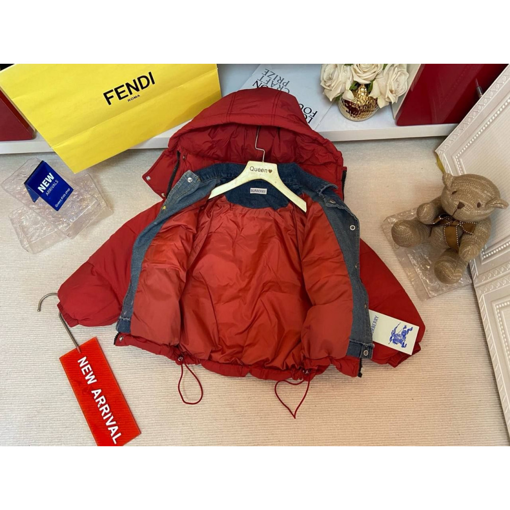 510570. Курткапуховик Burberry. Размеры 110-170. Качество оригинала. B16. D9. burberry