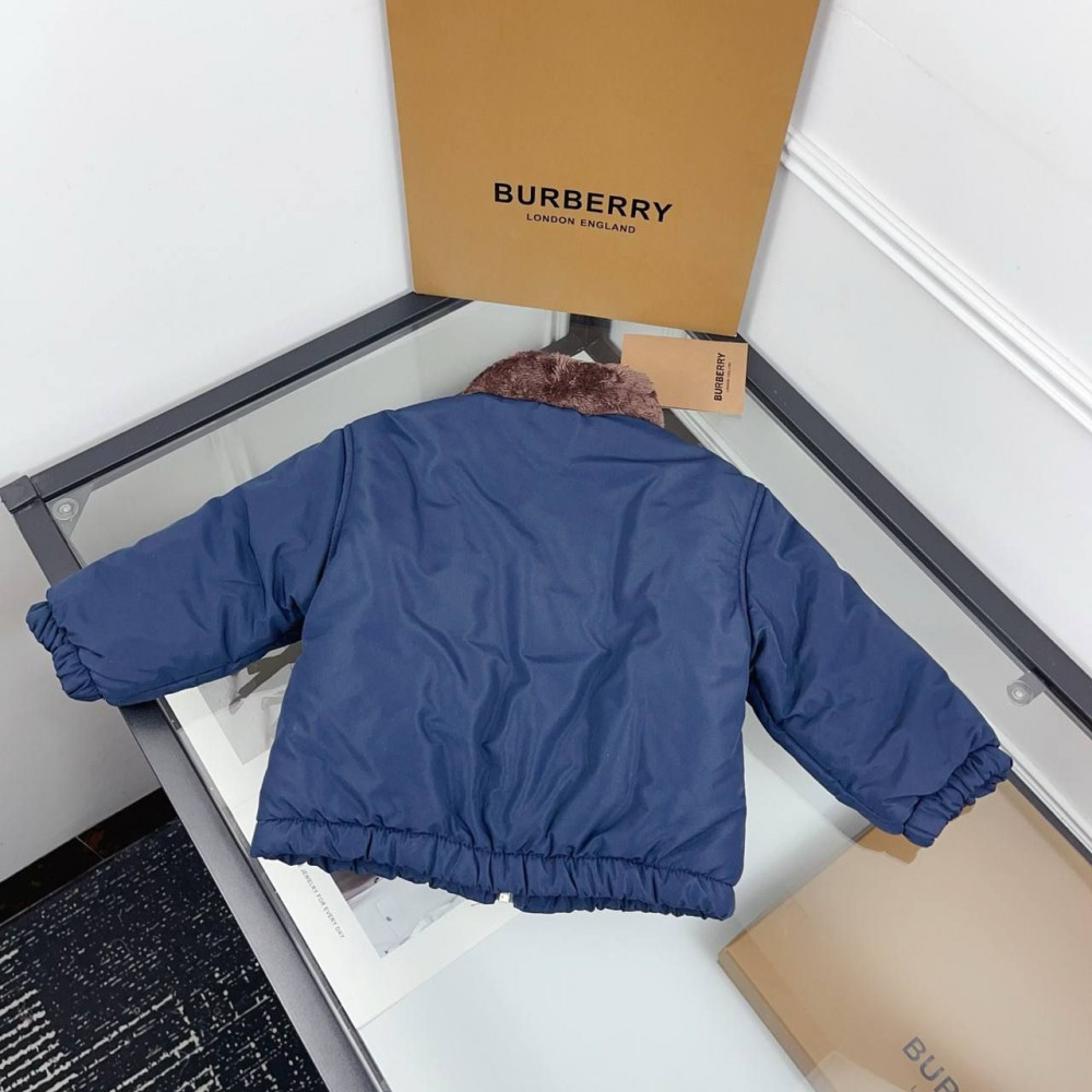 530590. Куртка Burberry. Размеры 90-140. Качество оригинала. B18. D9. burberry
