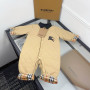 600650. Комбинезон двусторонний Burberry. Размеры 73-100. Качество оригинала. B24. D9. burberry