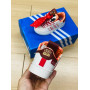 Кроссовки Adidas.