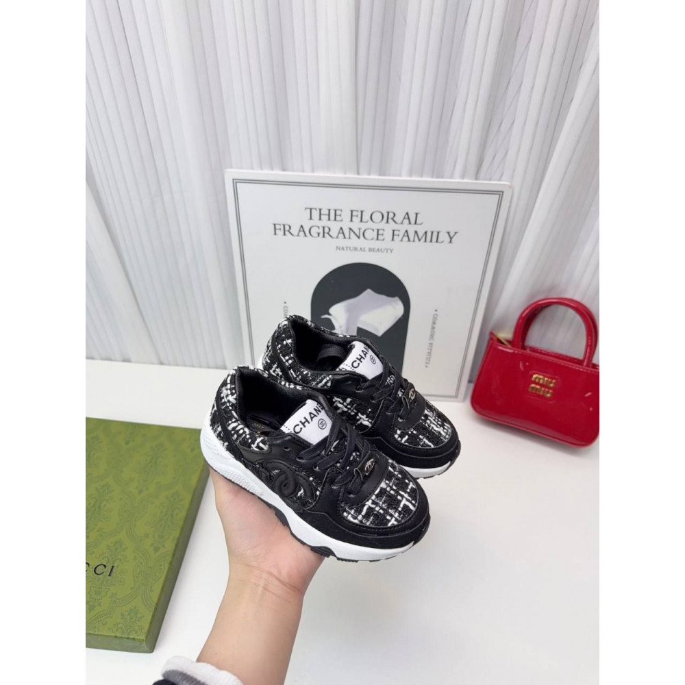 Кроссовки Chanel