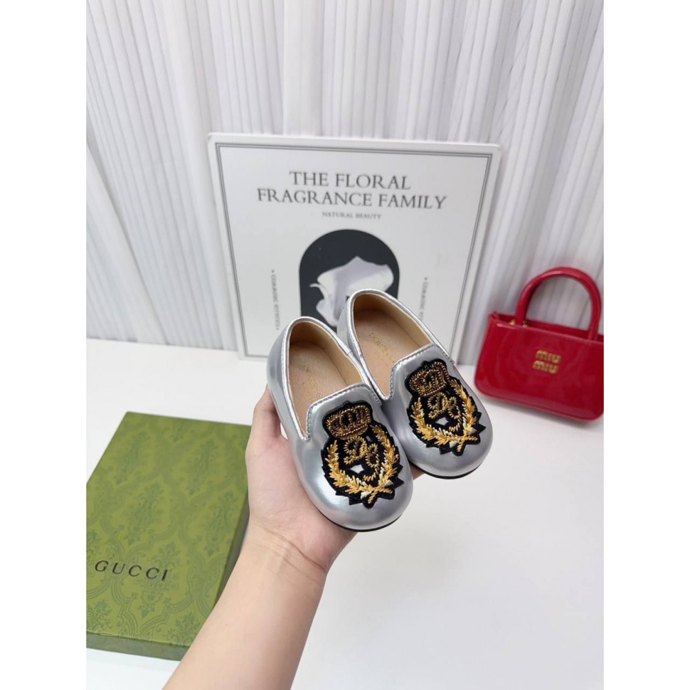 Лоферы DolceGabbana.