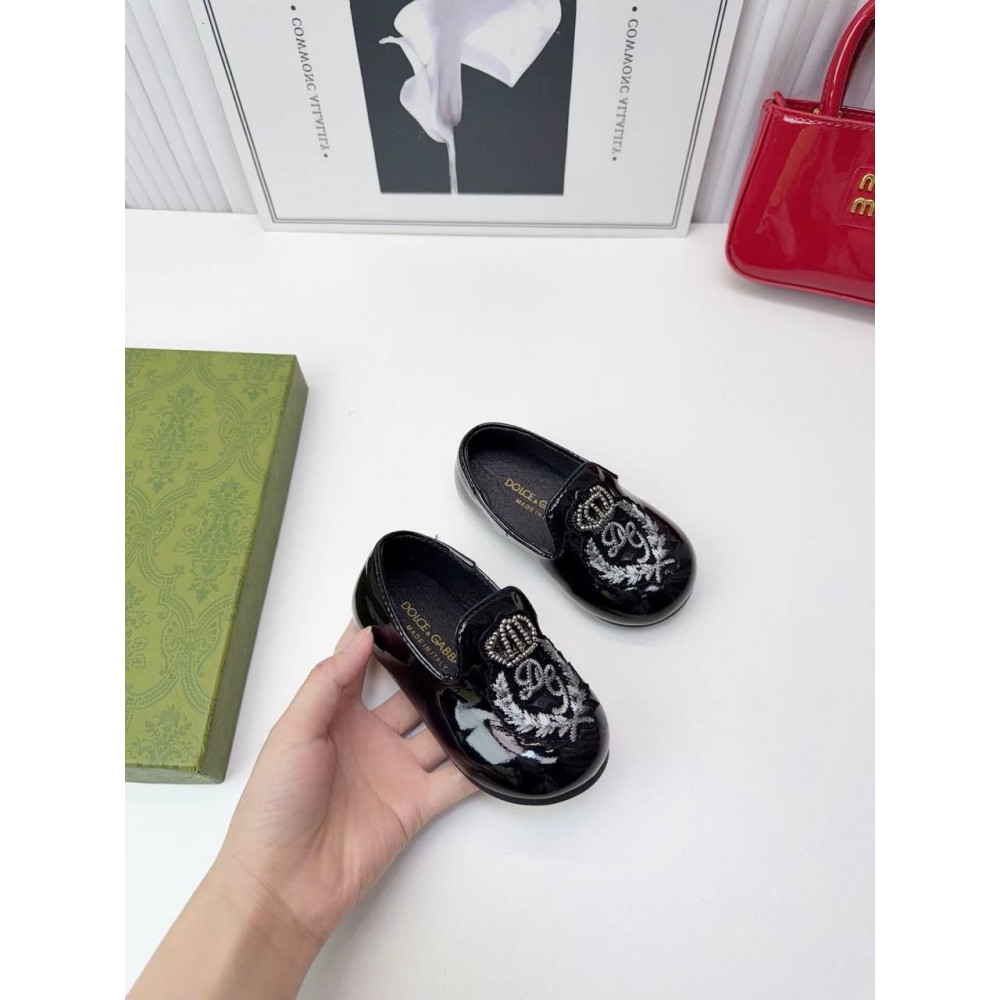 Лоферы DolceGabbana.