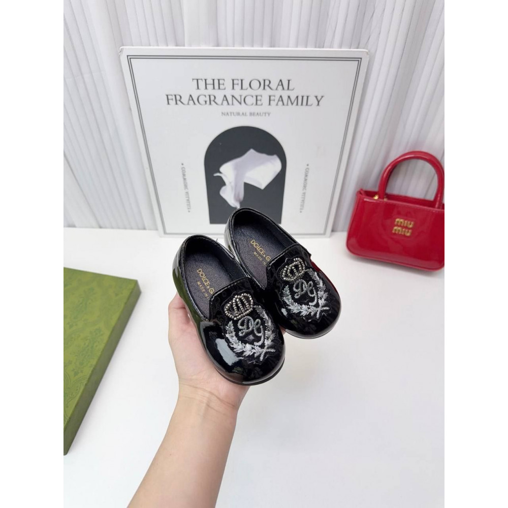 Лоферы DolceGabbana.