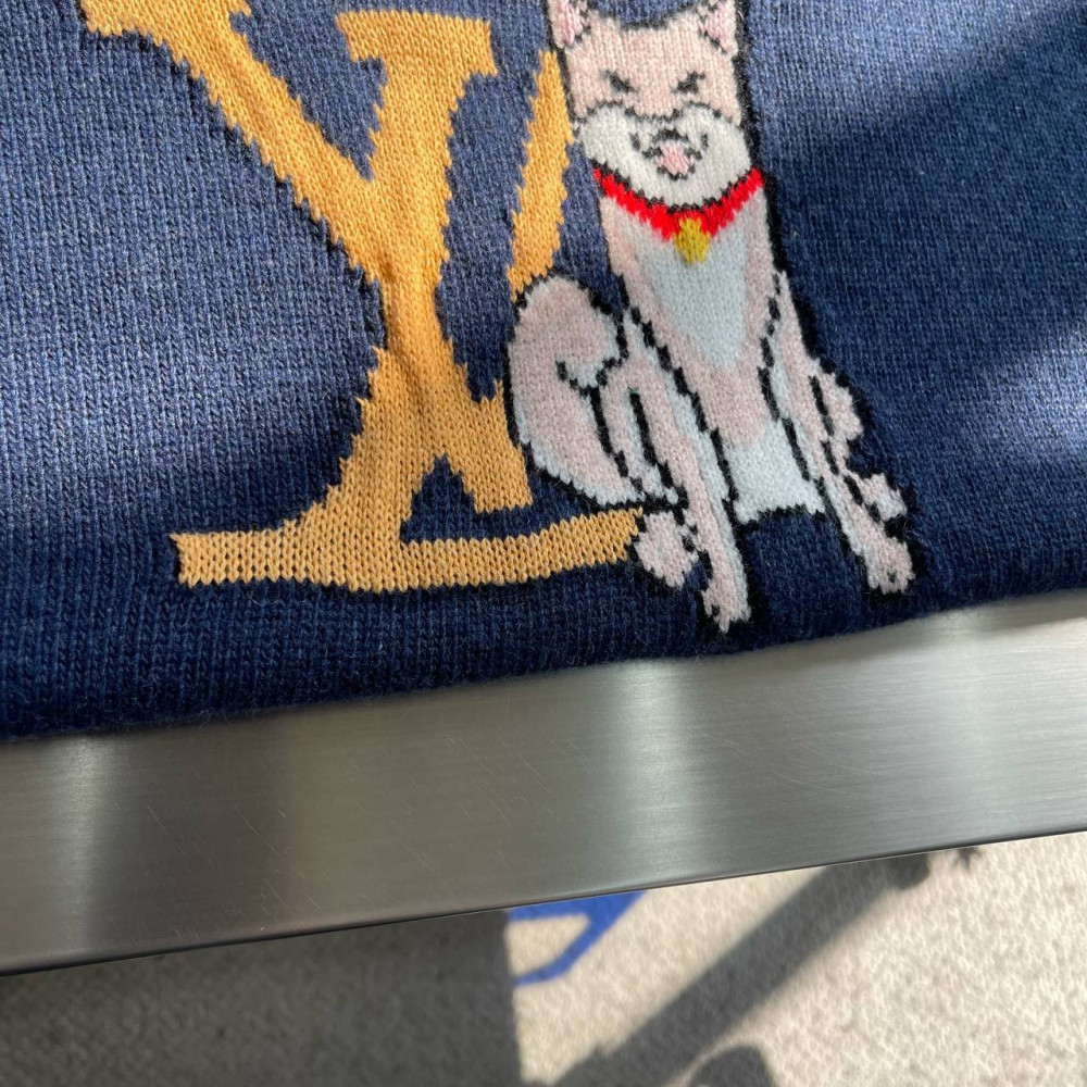 Кофтасвитер Louis Vuitton