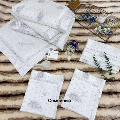 Комплект постельного белья Blumarine, семейный с одеялами