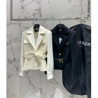 B66. Укороченное пальто Balmain.
