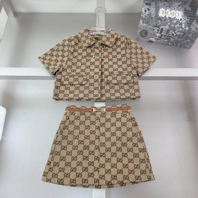 А21.Комплект жакет, юбка Gucci