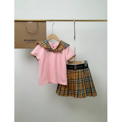 D21. Комплект футболка, юбка Burberry