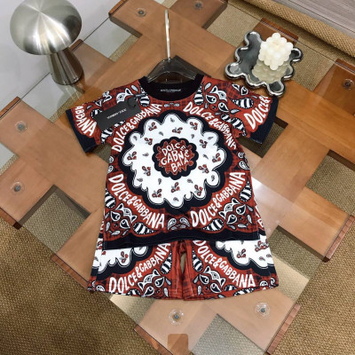 F21. Комплект футболка, шорты Dolce&Gabbana
