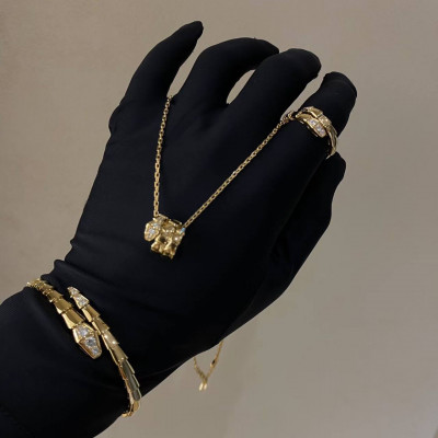 Украшение Bvlgari