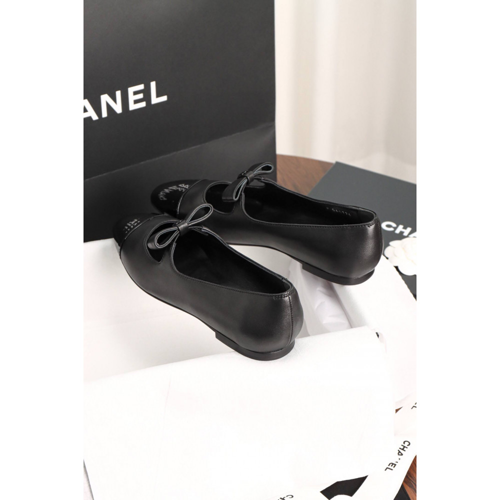 Chanel Mary Jane 25B